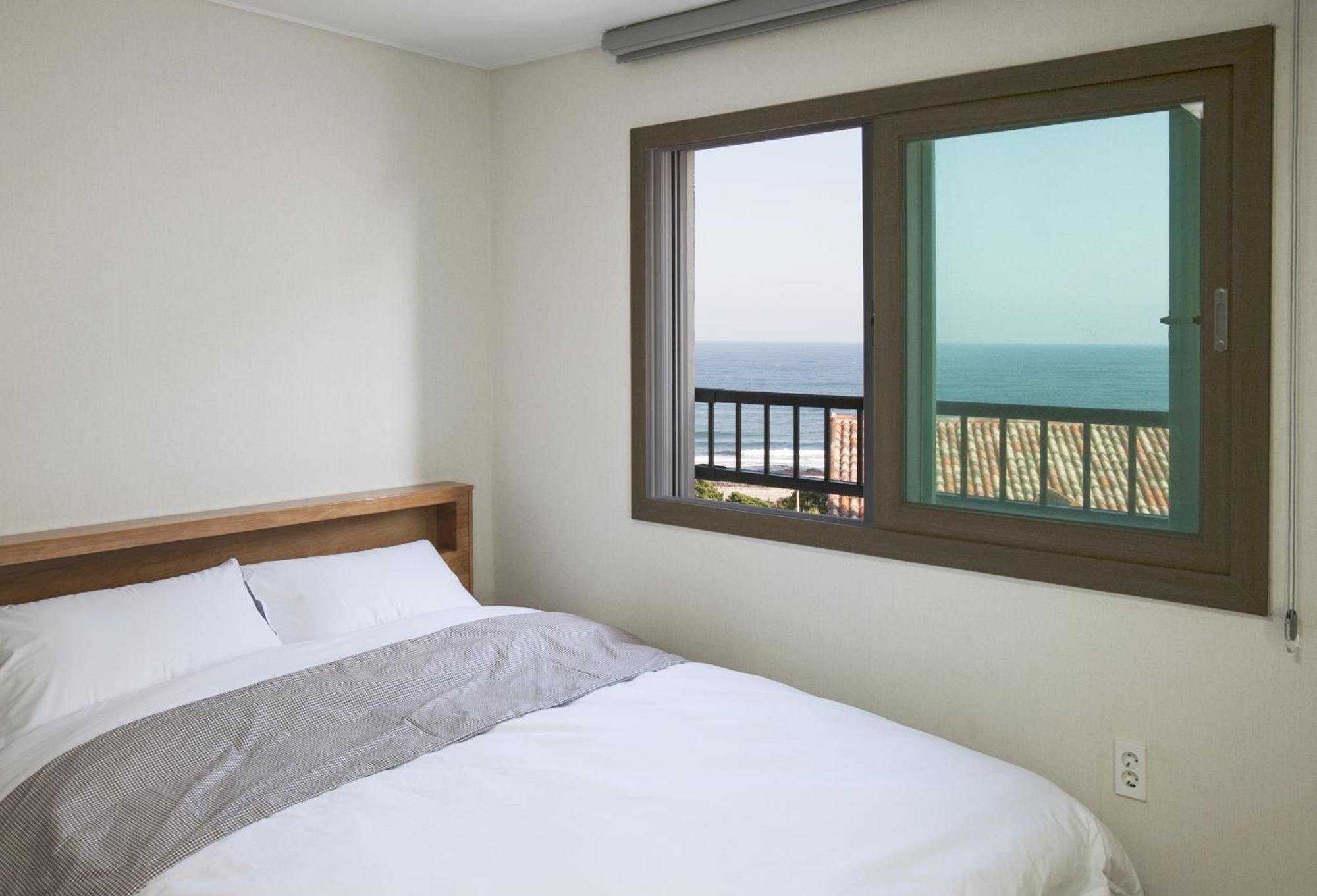 Jeju Aria Pension Exterior foto